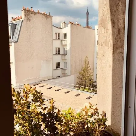 Apartment T2 A Proximite De La Tour Eiffel *